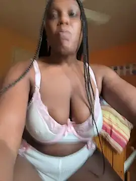 TilaTotti online show from July 2026 11:12:01 PM