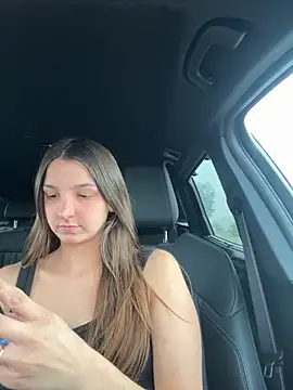 DoriDeluxe66 online show from October 2025 10:26:01 AM