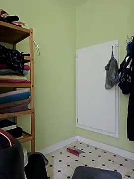 Snapshot of chosen923 chatting on January 2025 11:36:02 PM chosen923 online show from January 2025 11:36:02 PM