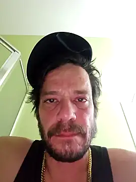 Snapshot of chosen923 chatting on January 2025 03:33:01 AM chosen923 online show from January 2025 03:33:01 AM