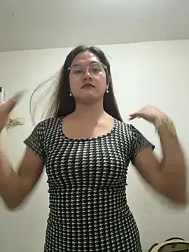 Snapshot of MarieLoveGlamorous chatting on July 2026 09:17:02 PM MarieLoveGlamorous online show from July 2026 09:17:02 PM