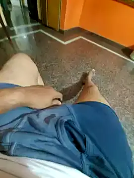 Stripkomal online show from March 2025 04:21:02 PM