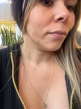 carolina16love online show from May 2026 08:28:01 PM