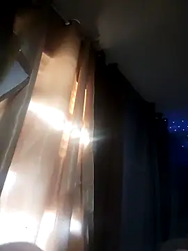 Snapshot of BreakBread974 chatting on February 2025 02:49:01 PM BreakBread974 online show from February 2025 02:49:01 PM