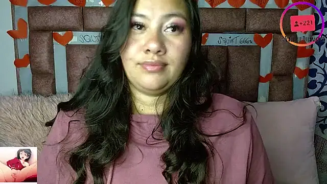 Snapshot of ValerieDiiamond chatting on October 2025 02:22:02 AM ValerieDiiamond online show from October 2025 02:22:02 AM