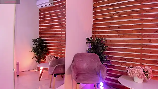 Snapshot of _MeganRain chatting on September 2025 08:03:01 AM MeganRain online show from September 2025 08:03:01 AM