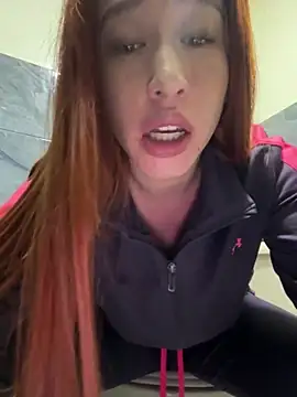 Snapshot of roouse chatting on December 2024 09:32:02 PM roouse online show from December 2024 09:32:02 PM