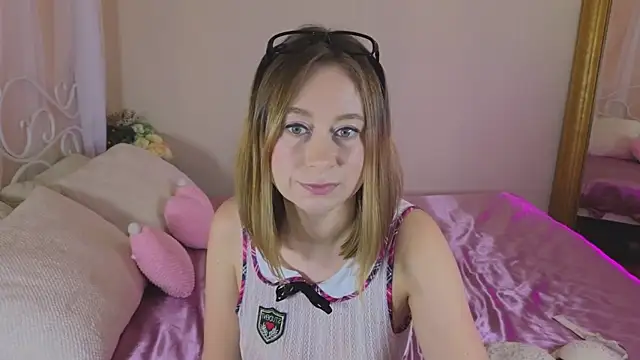 BrookeEvans online show from March 2025 03:48:02 PM