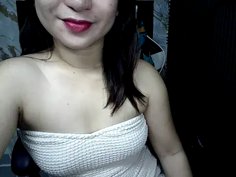 Snapshot of Mia_2022 chatting on February 2026 03:44:02 PM Mia 2022 online show from February 2026 03:44:02 PM