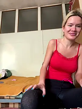 Snapshot of Keylili chatting on November 2025 11:09:02 AM Keylili online show from November 2025 11:09:02 AM