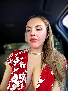 Snapshot of Kalli_Fornia chatting on September 2025 08:05:01 AM Kalli Fornia online show from September 2025 08:05:01 AM