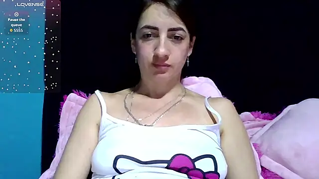 Snapshot of Salo_Heaven chatting on November 2025 01:27:02 AM Salo Heaven online show from November 2025 01:27:02 AM