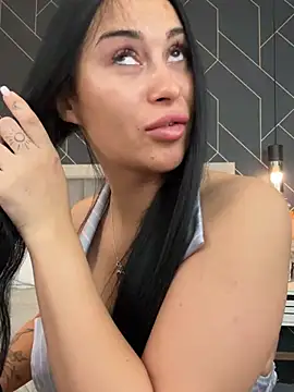 EmyLaveau online show from February 2025 05:37:01 AM