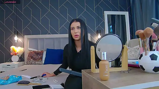 EmyLaveau online show from February 2025 06:02:01 AM