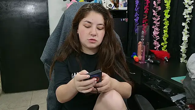 ann bronw online show from November 2025 12:08:02 PM