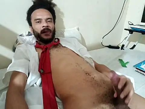 Snapshot of JamesQuaresma chatting on February 2026 06:44:02 PM JamesQuaresma online show from February 2026 06:44:02 PM