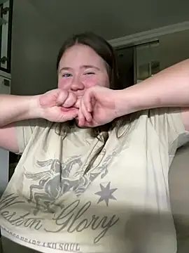 remirann  online show from December 2024 09:51:01 PM