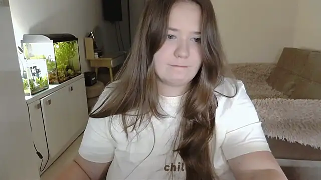 remirann  online show from February 2025 05:36:01 PM