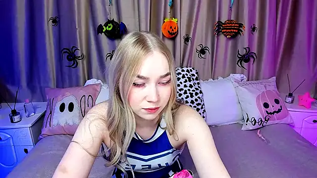 LilyStarlight online show from October 2025 05:09:02 AM