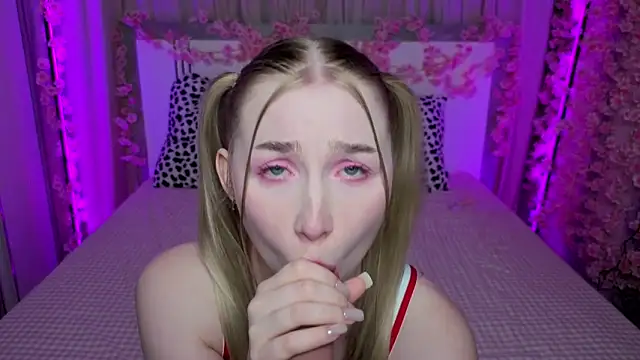 LilyStarlight online show from June 2026 03:41:01 AM