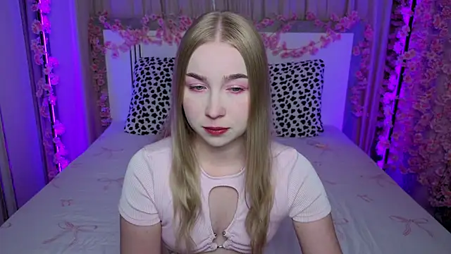 LilyStarlight online show from July 2026 03:46:02 AM
