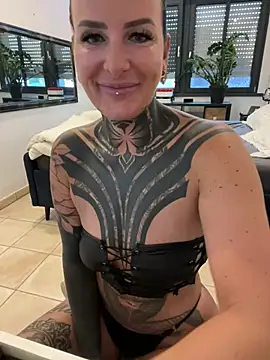 InkedBiitch online show from July 2026 04:21:01 AM