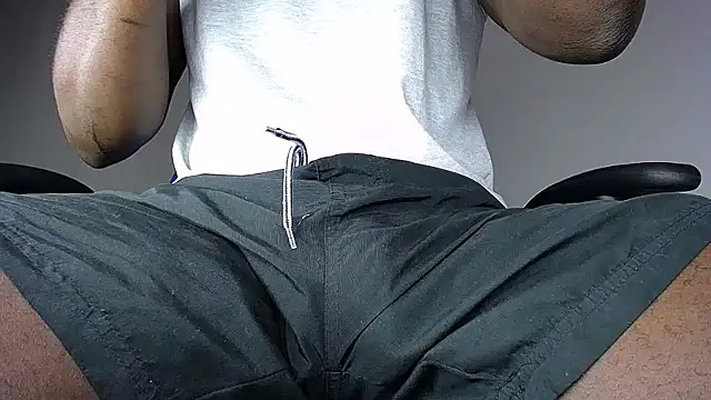 MAXJONES 2 online show from January 2026 05:07:02 PM