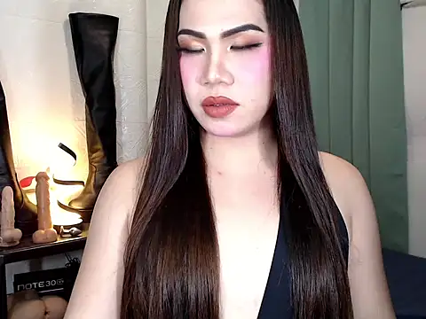 elise bloom69 online show from April 2026 01:50:02 PM