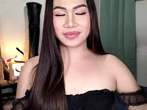 elise bloom69 online show from May 2026 02:33:01 PM