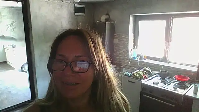 Snapshot of AnyBase chatting on July 2026 10:29:01 AM AnyBase online show from July 2026 10:29:01 AM