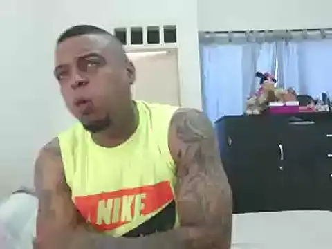 Snapshot of hot_and_naughty_latin chatting on December 2024 11:18:02 AM hot and naughty latin online show from December 2024 11:18:02 AM