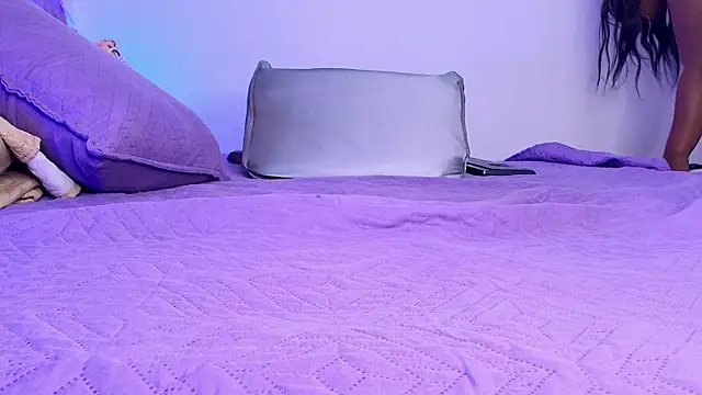 Snapshot of _ebony-queen_ chatting on December 2025 12:02:02 PM ebony-queen online show from December 2025 12:02:02 PM