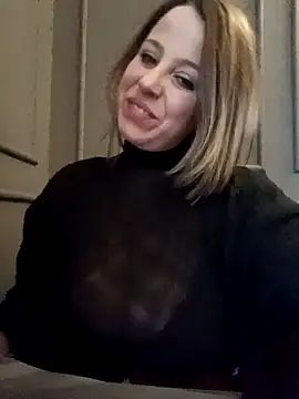 Snapshot of Emma96_hot chatting on December 2024 12:33:02 PM Emma96 hot online show from December 2024 12:33:02 PM