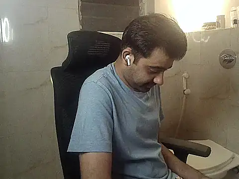 Snapshot of king_kong_india1 chatting on October 2025 05:30:01 PM king kong india1 online show from October 2025 05:30:01 PM