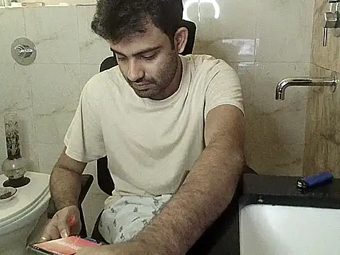 Snapshot of king_kong_india1 chatting on October 2025 05:28:02 AM king kong india1 online show from October 2025 05:28:02 AM