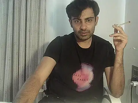 Snapshot of king_kong_india1 chatting on November 2025 05:07:02 AM king kong india1 online show from November 2025 05:07:02 AM