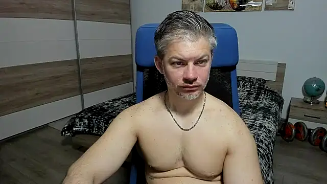 RobbyShawz online show from April 2026 04:46:02 AM