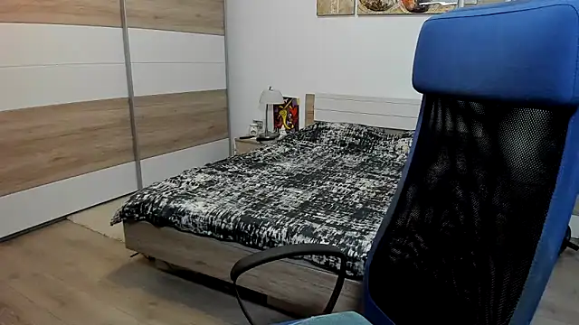 RobbyShawz online show from May 2026 07:27:02 AM