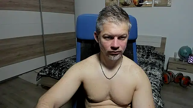 RobbyShawz online show from May 2026 05:49:01 AM