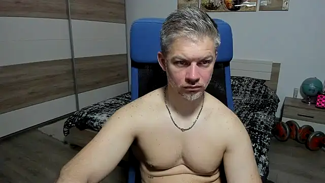 RobbyShawz online show from May 2026 03:56:01 AM