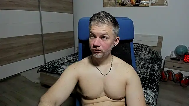 RobbyShawz online show from May 2026 04:30:01 AM