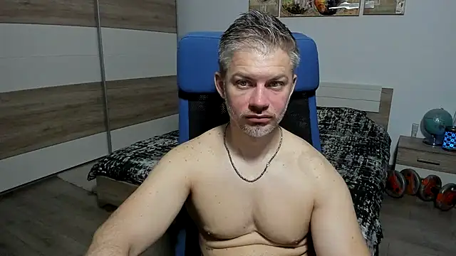 RobbyShawz online show from May 2026 03:57:01 AM
