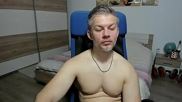 RobbyShawz online show from May 2026 03:59:01 AM