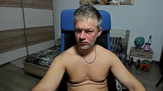 RobbyShawz online show from July 2026 04:51:01 AM