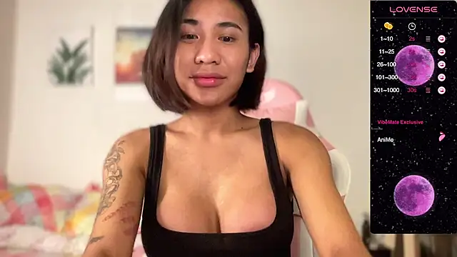 Snapshot of Alaia_Pope chatting on February 2025 08:02:02 AM Alaia Pope online show from February 2025 08:02:02 AM