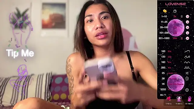 Snapshot of Alaia_Pope chatting on February 2025 02:57:01 PM Alaia Pope online show from February 2025 02:57:01 PM