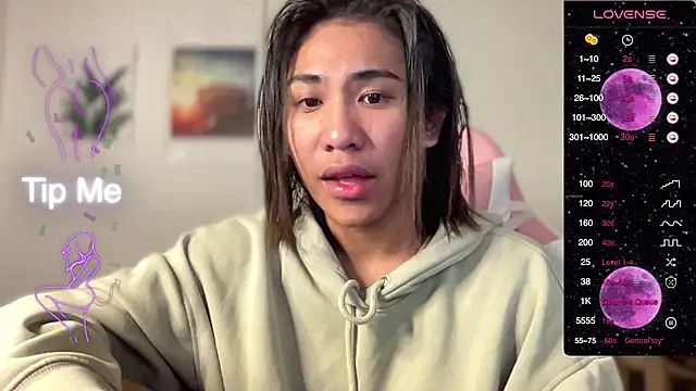 Snapshot of Alaia_Pope chatting on February 2025 02:22:02 PM Alaia Pope online show from February 2025 02:22:02 PM