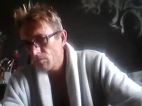 Snapshot of xykenrah@xh chatting on January 2025 09:24:01 AM xykenrahxh online show from January 2025 09:24:01 AM