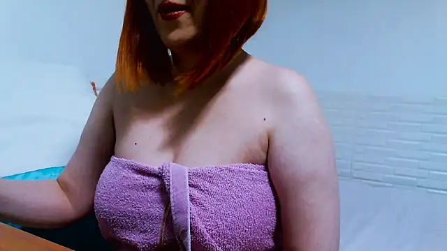 Snapshot of MashaYeah777 chatting on November 2025 06:07:01 PM MashaYeah777 online show from November 2025 06:07:01 PM