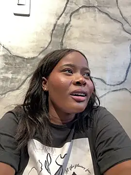 Snapshot of Rianamanson chatting on February 2025 12:54:01 PM Rianamanson online show from February 2025 12:54:01 PM